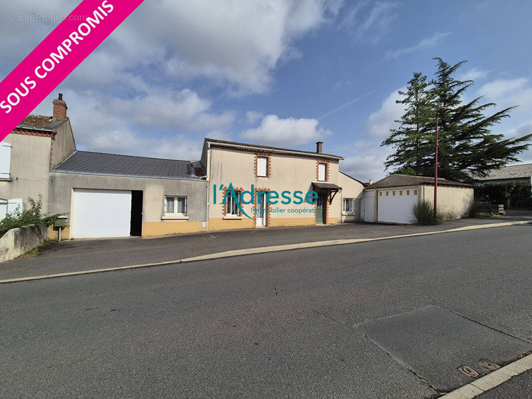 Maison à CHAUDRON-EN-MAUGES