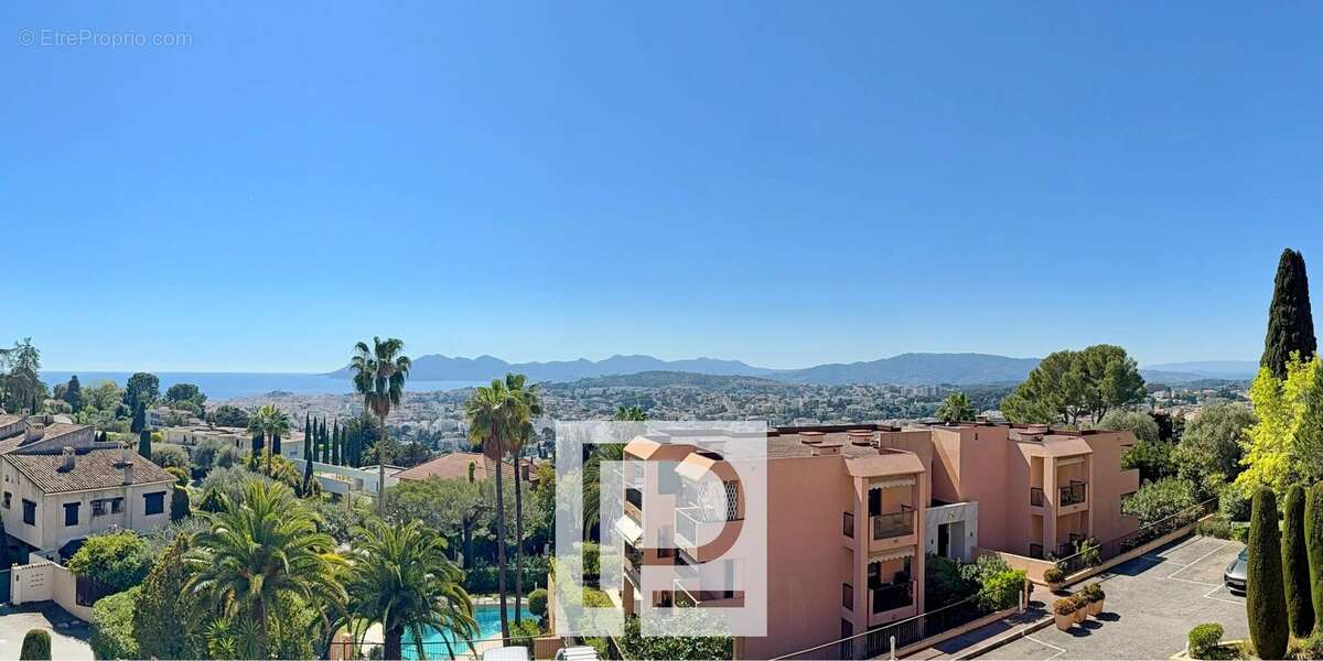 Appartement à LE CANNET