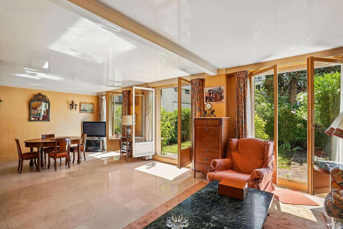 Appartement 113 m² à Neuilly-Sur-Seine  - photo 4