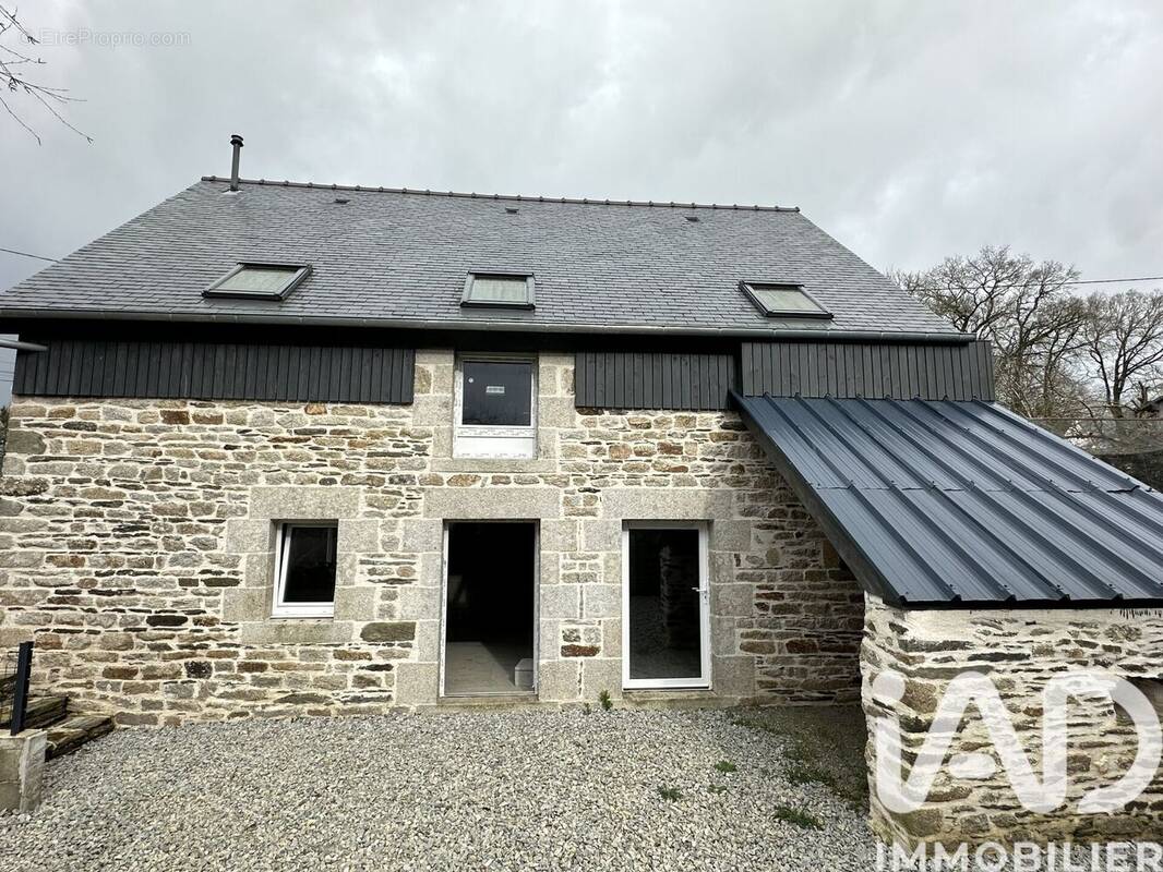 Photo 1 - Maison à GUILLAC