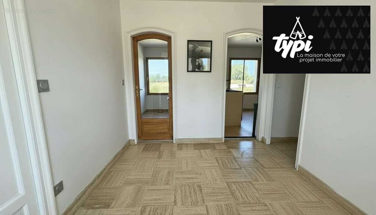 Maison 240 m² à Caudan  - photo 8