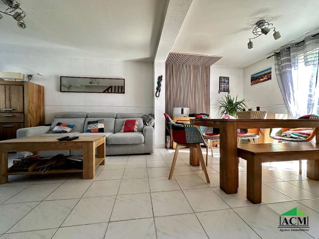 Maison à MERY-SUR-OISE