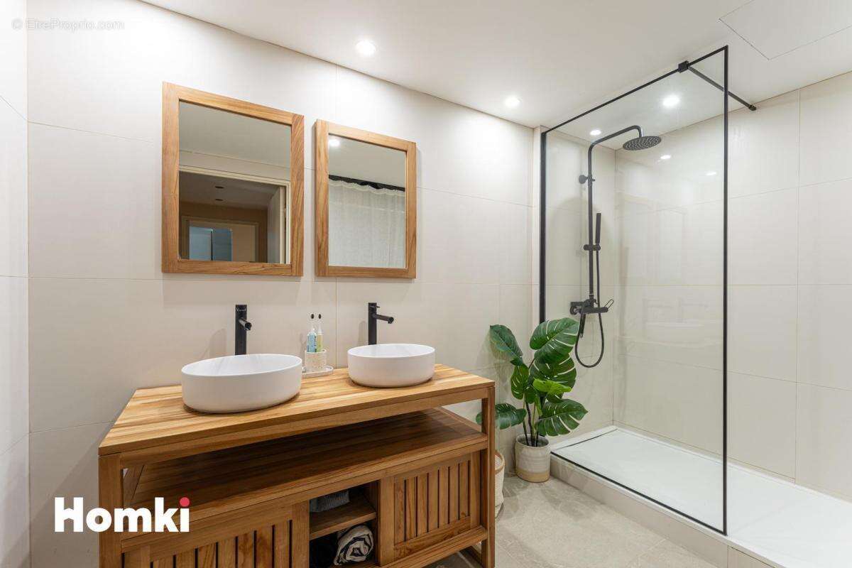 Appartement à MARSEILLE-12E