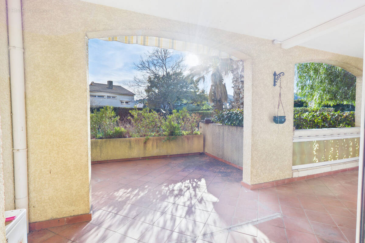 Appartement à HYERES