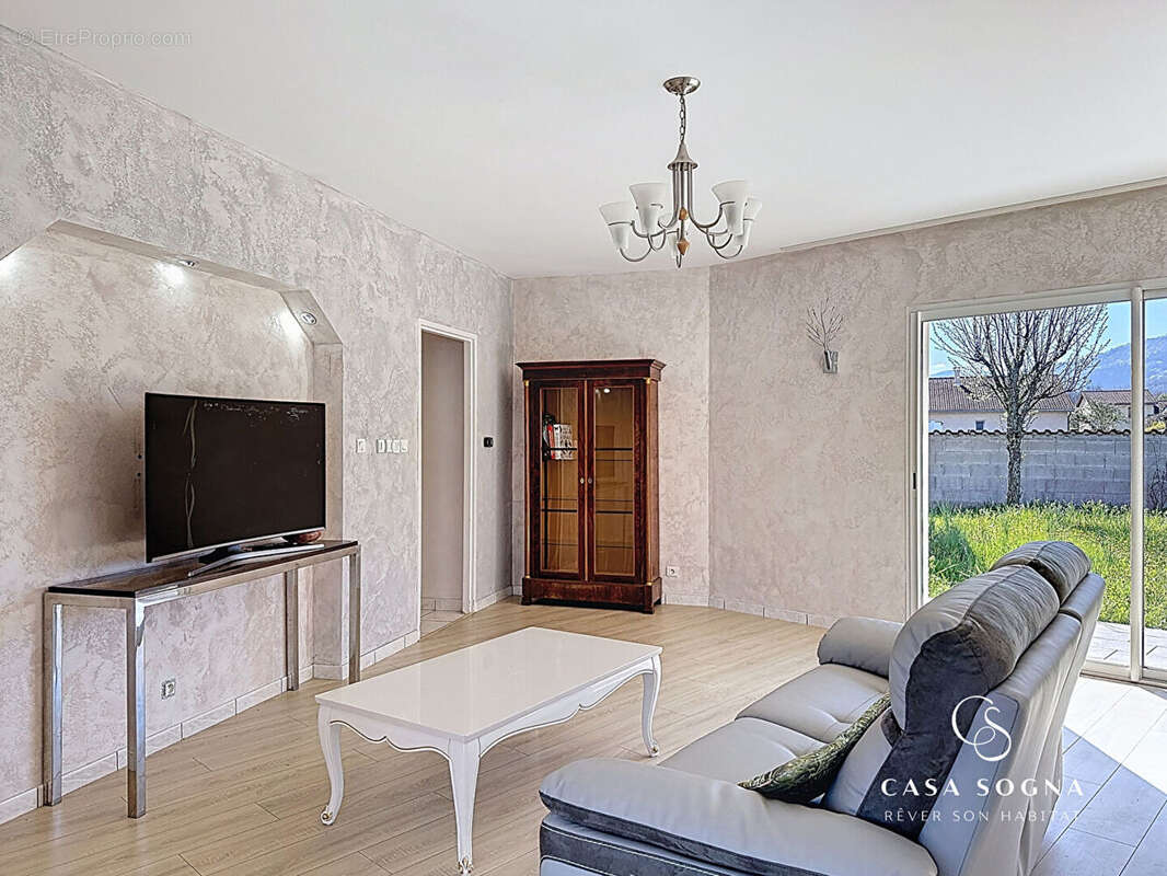 Maison à AMBERIEU-EN-BUGEY