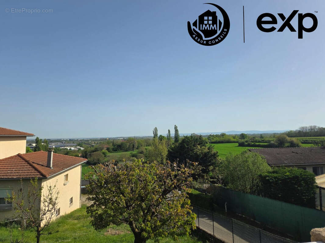 Maison à SAINT-LAURENT-DE-MURE