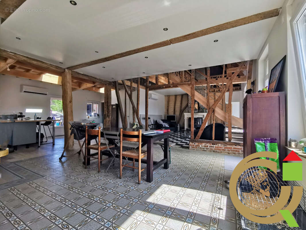 Maison à HOUVIN-HOUVIGNEUL