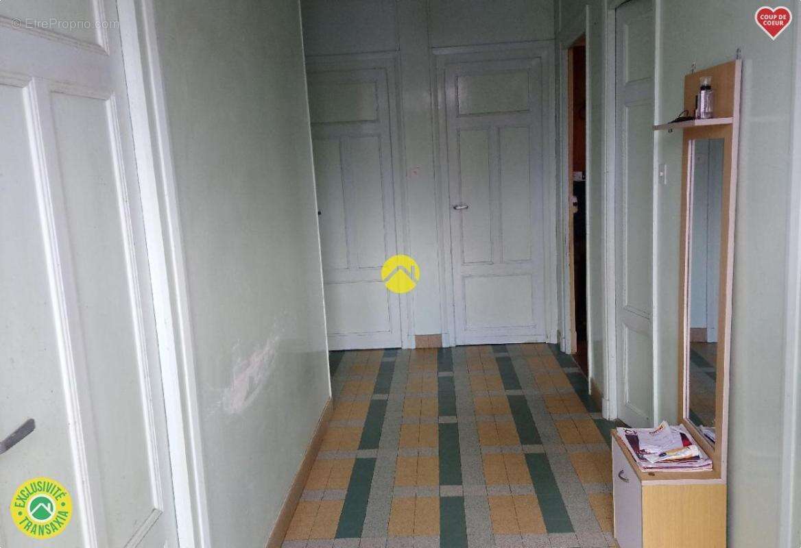 Maison à SAINT-AMAND-MONTROND