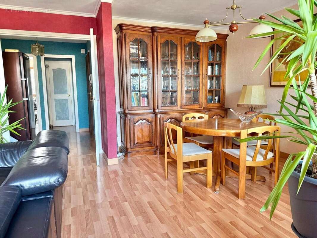 Appartement 85 m² à Chilly-Mazarin  - photo 5