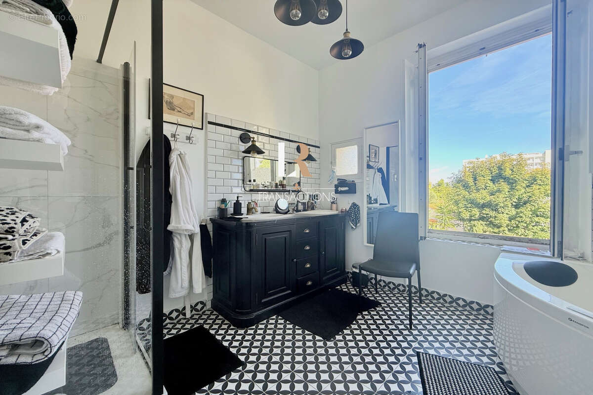 Maison à LA ROCHELLE