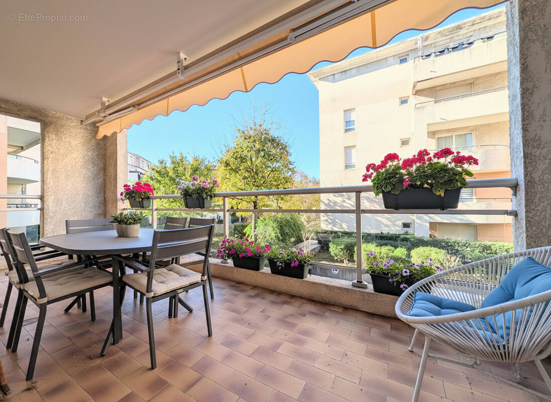 Appartement à MARSEILLE-8E