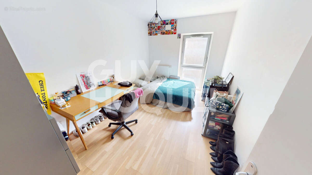 Appartement à IVRY-SUR-SEINE