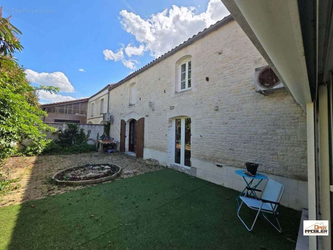 Maison à REPARSAC