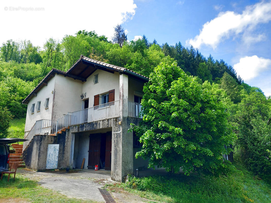 Maison à MONTAGNOL
