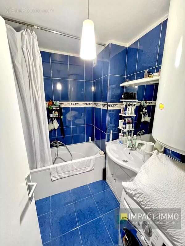 Appartement à LEVALLOIS-PERRET