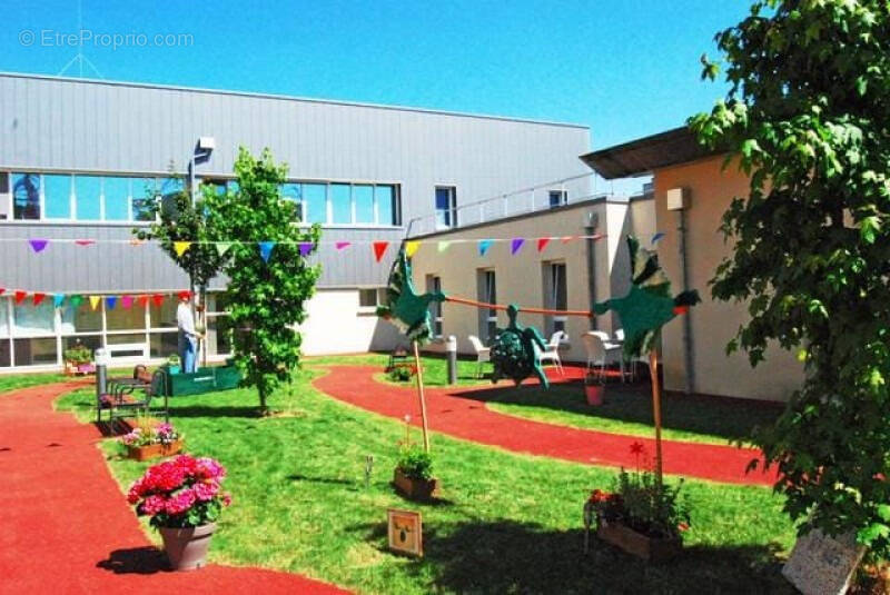 Appartement à BRASLES