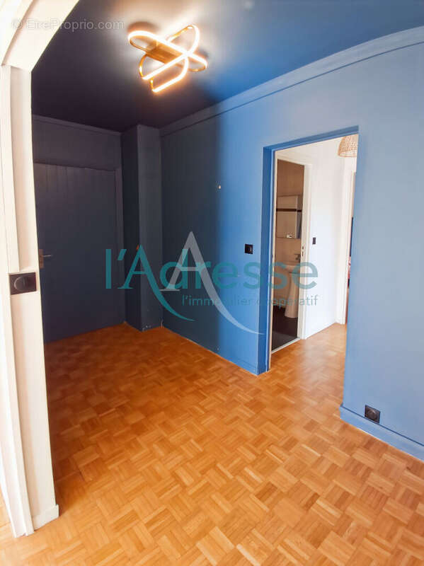 Appartement à RUEIL-MALMAISON