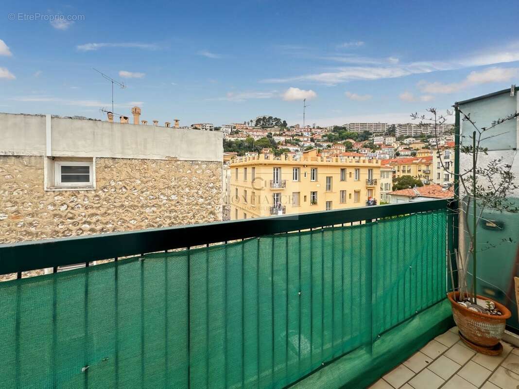 Appartement à NICE