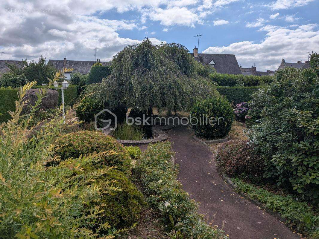  Chaleureuse maison de ville avec jardin – Proche centre-ville de Saint-Hilaire-du-Harcouët - photo 15