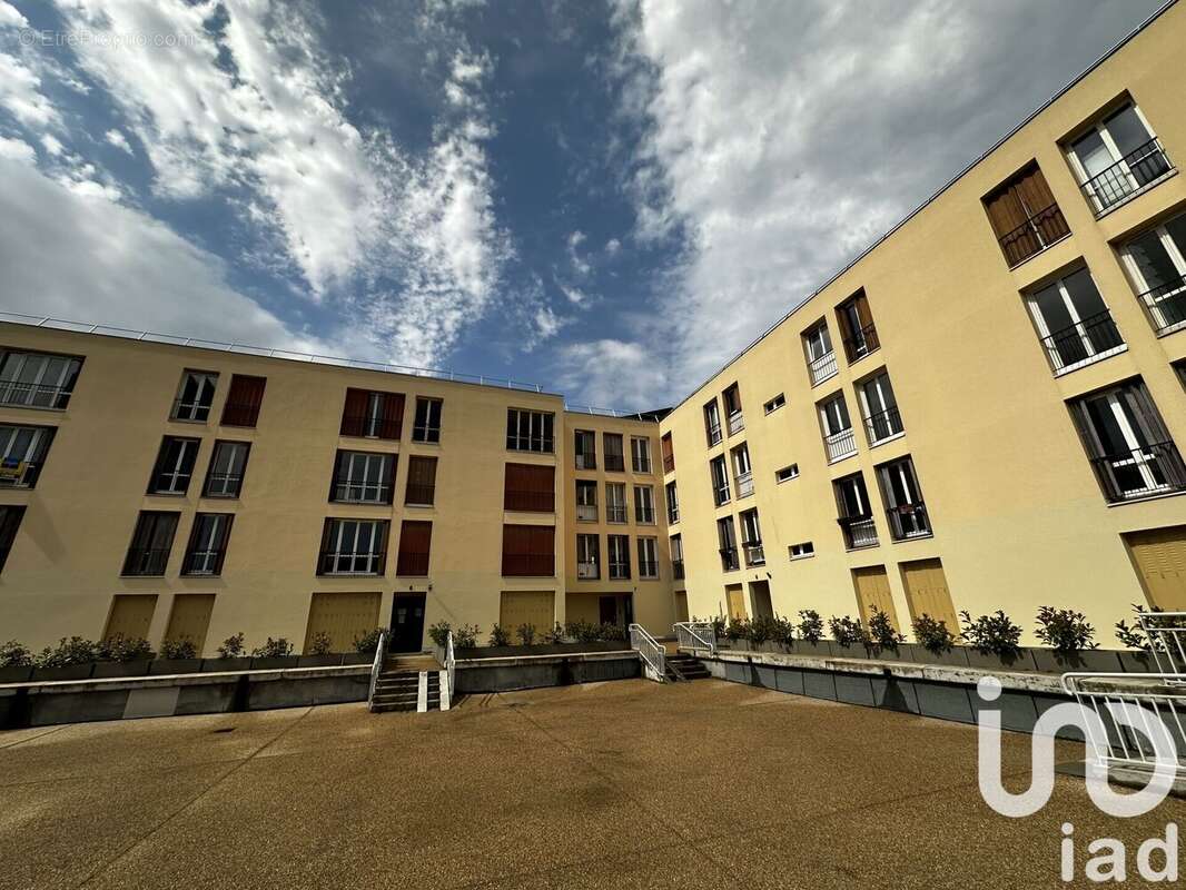 Photo 2 - Appartement à CHOISY-LE-ROI