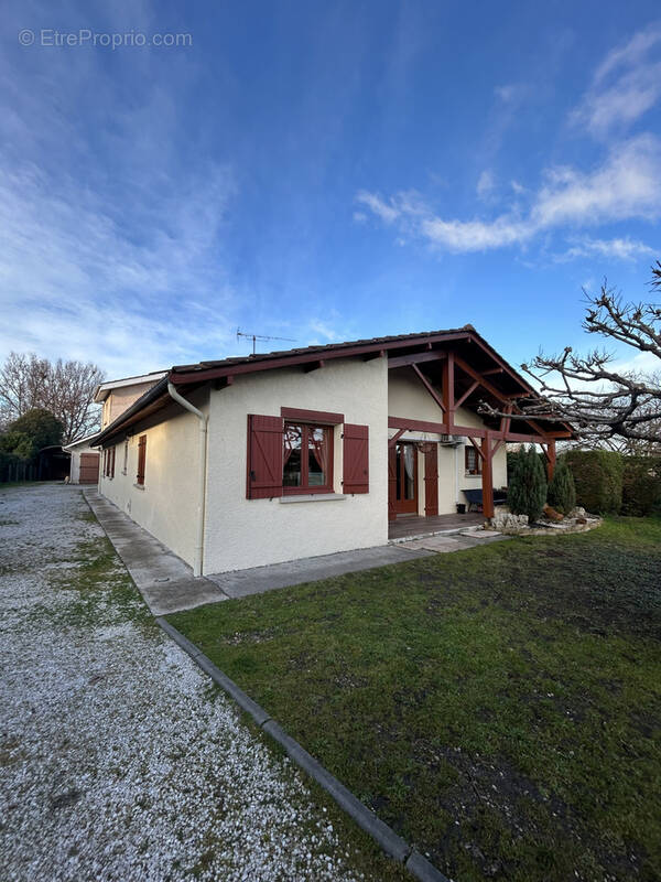 Maison à SAINTE-EULALIE