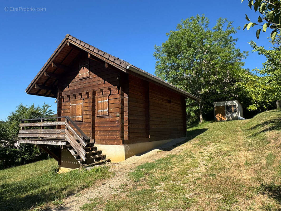 Chalet bois madrier Montmorot / 3 pièces / 1 chambres / 50 m² - photo 3