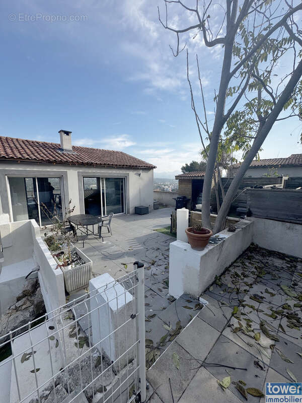 Maison à MARSEILLE-11E