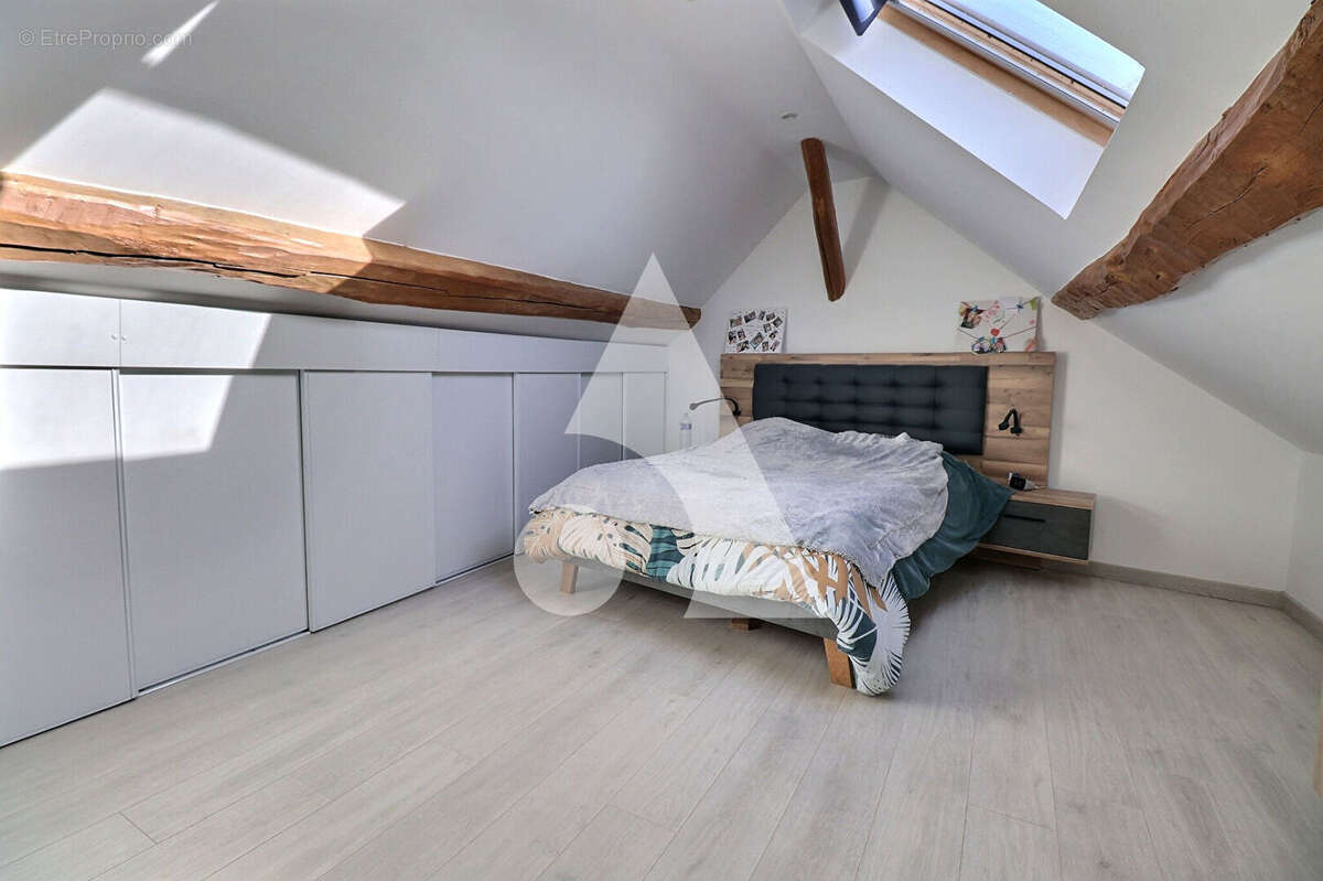 Maison Mery Sur Oise 90 m2 - CACHET DE L'ANCIEN - photo 4