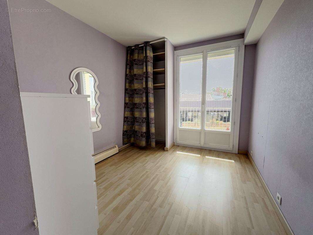 Appartement à CHENOVE