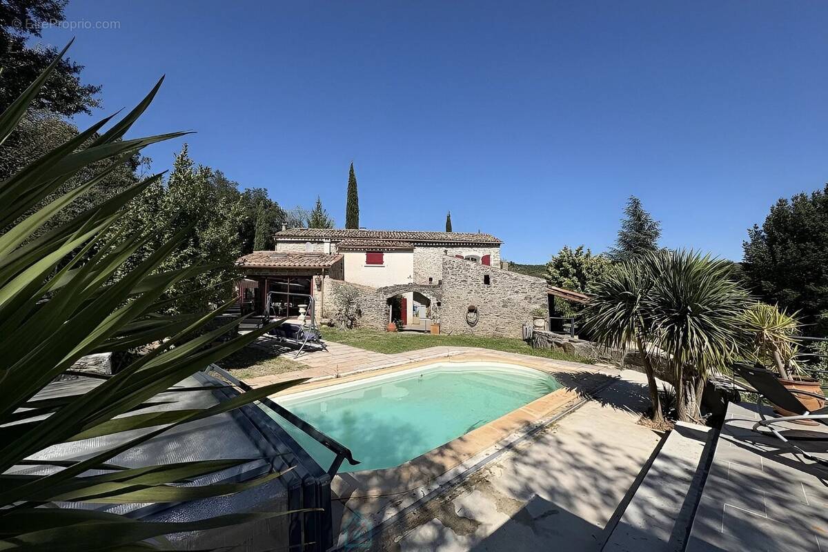 Maison à ROUSSON