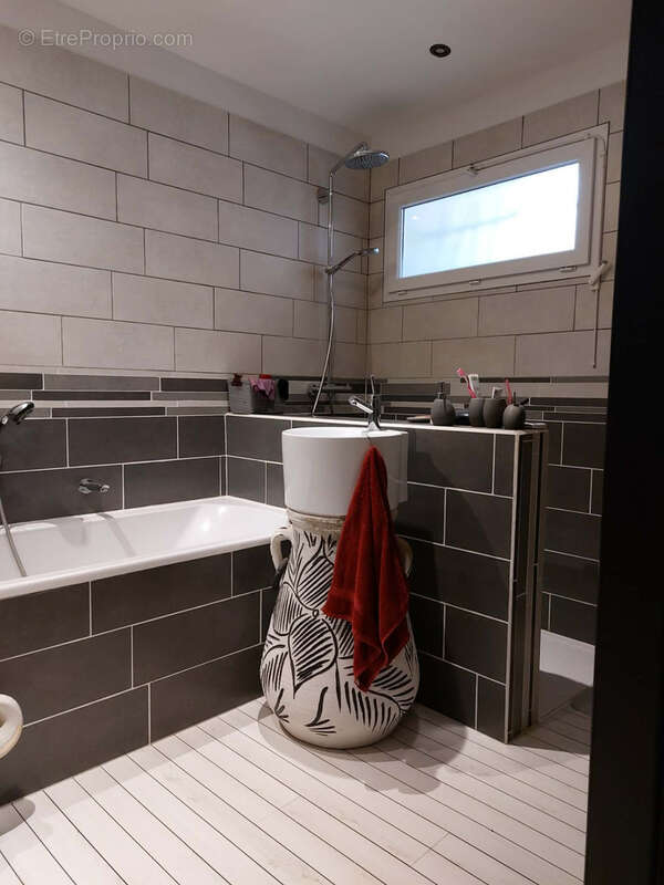 Maison à PUISSERGUIER