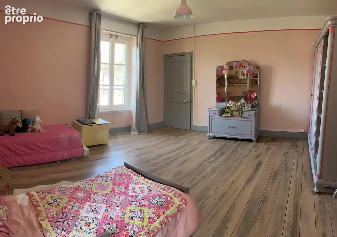 Maison 9 pièces 263 m² à vendre à Vesoul (70000) - photo 7