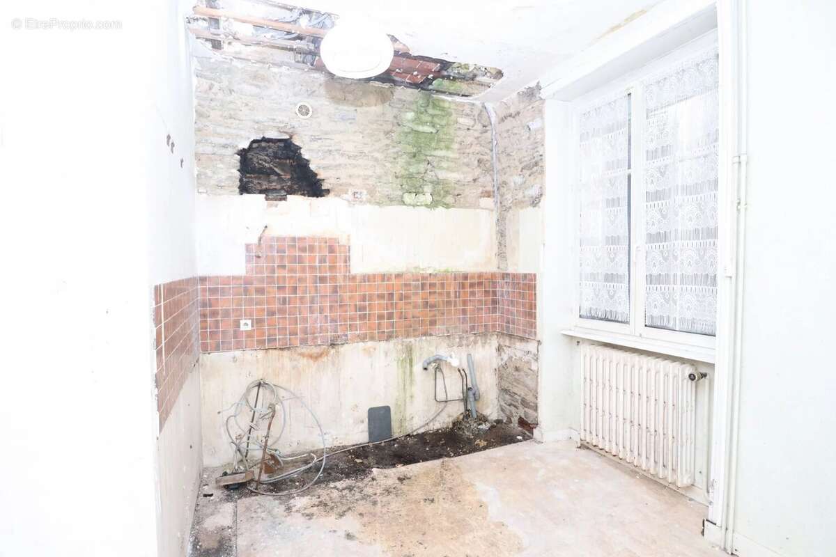 Maison à CARHAIX-PLOUGUER