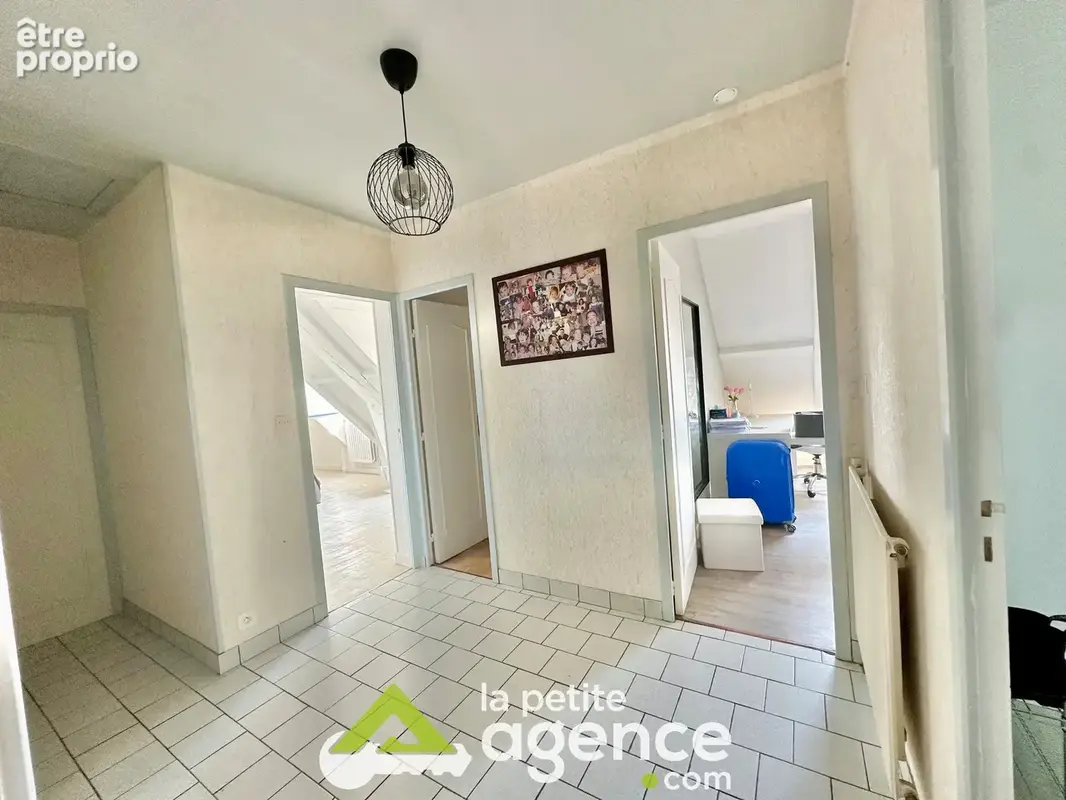 Saint-Doulchard  maison 170m2 habitable sur sous-sol total - photo 7