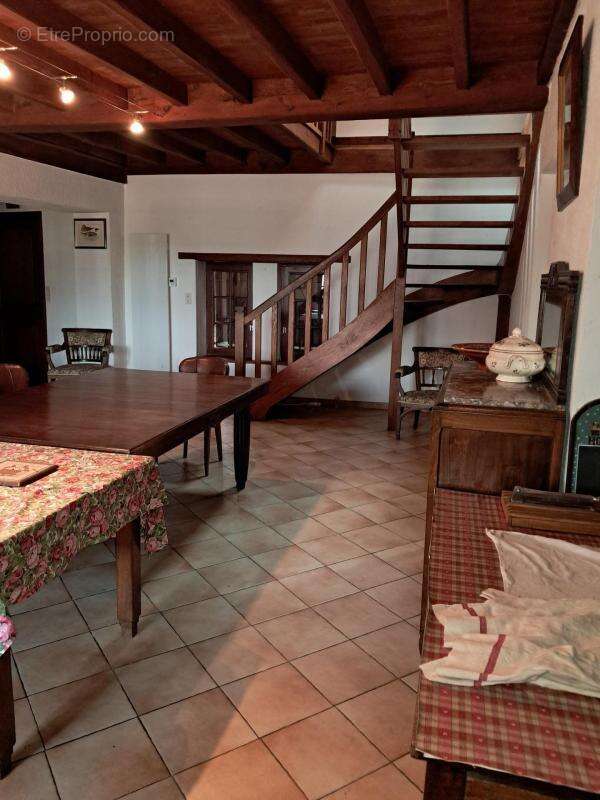 Maison à BOST