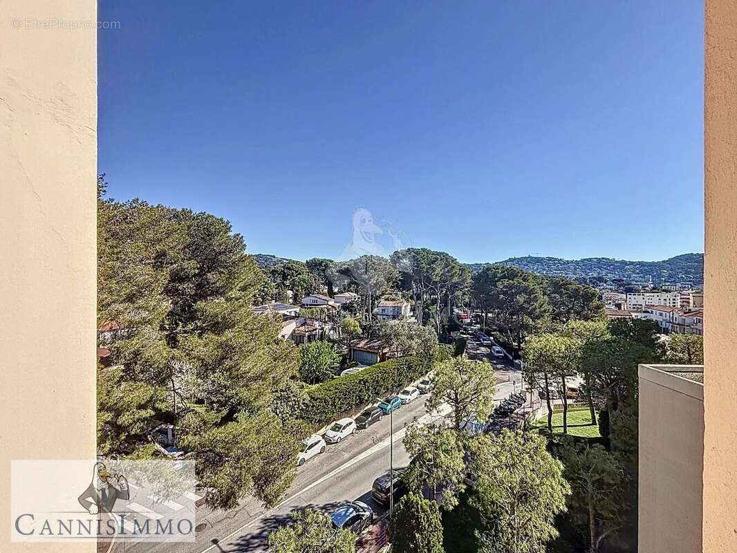 Appartement à LE CANNET