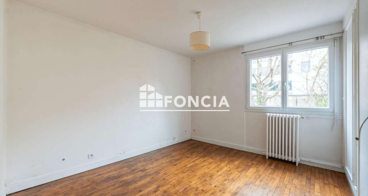 Appartement à RUEIL-MALMAISON