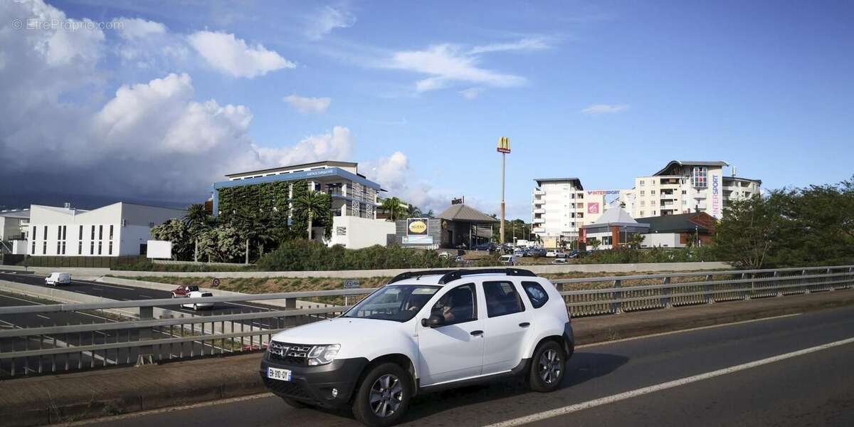 Commerce à SAINT-PIERRE