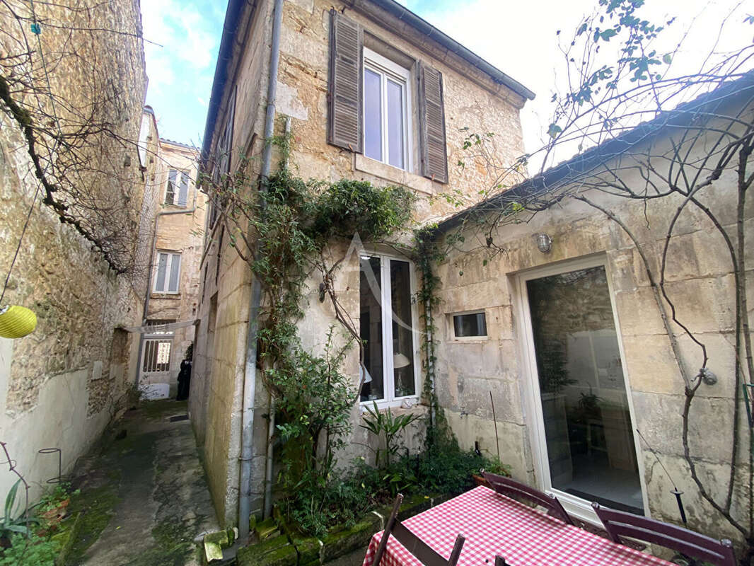 Maison à ROCHEFORT