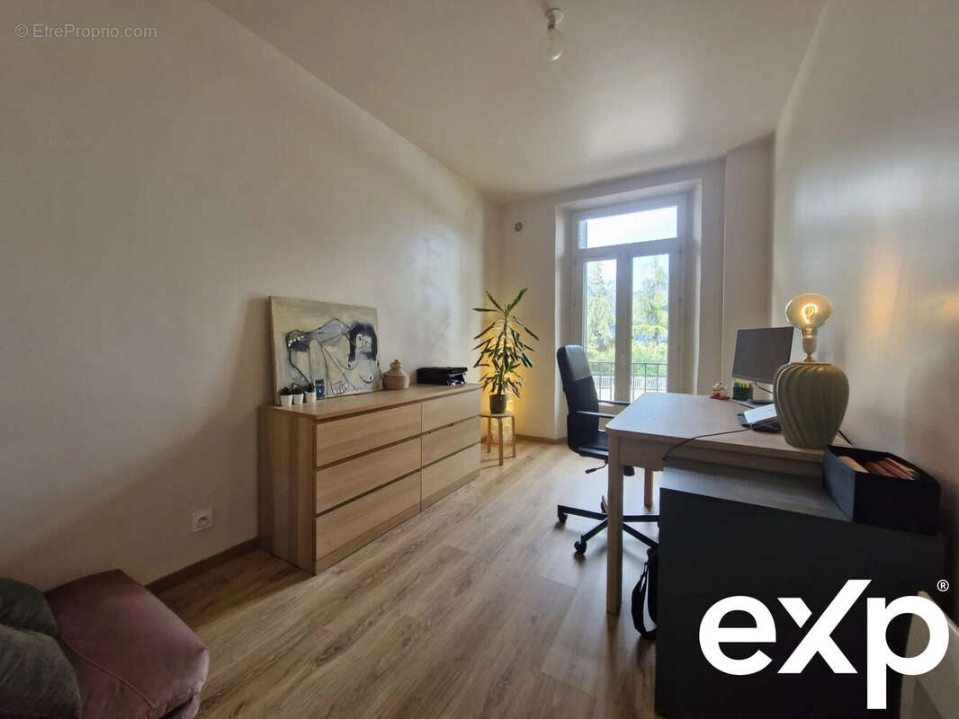 Appartement à AIX-LES-BAINS