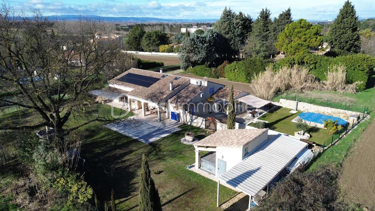 Maison à MONDRAGON