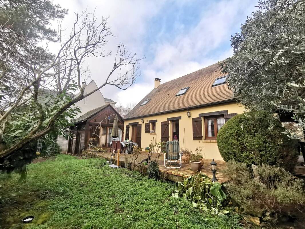Maison à VITRY-SUR-SEINE
