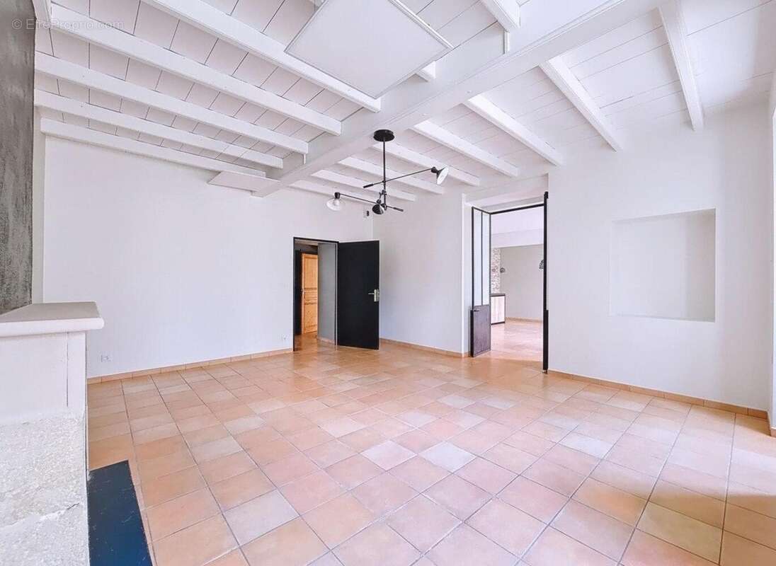 Maison 194 m² à Saint-Yzans-De-Medoc  - photo 4