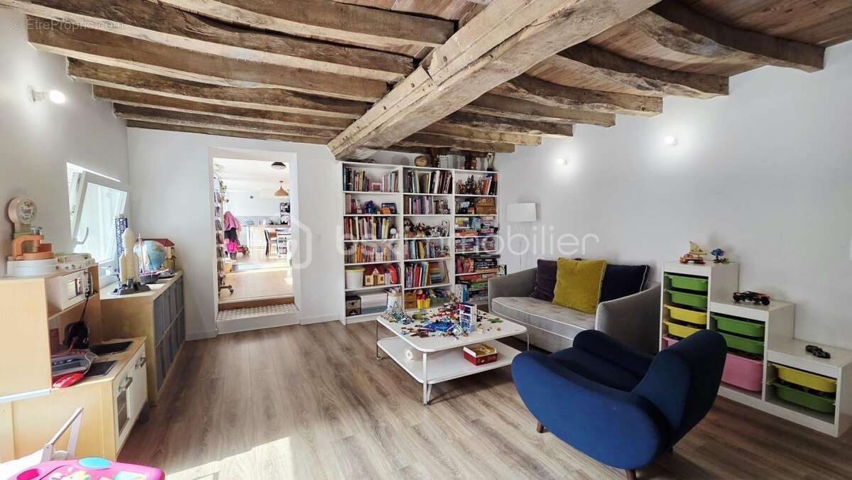 Maison à LUITRE