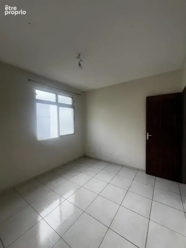 Appartement familial de type T4 à Schoelcher avec grande loggia - photo 17
