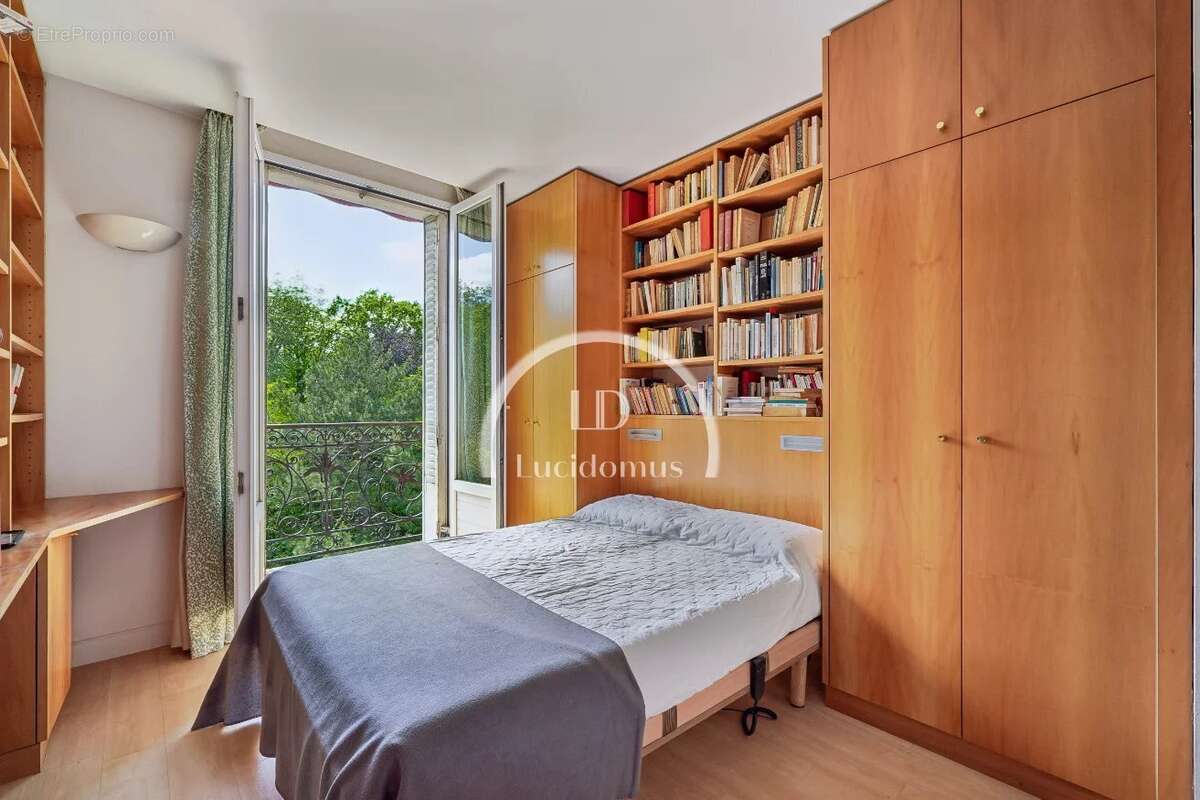 Appartement à PARIS-20E
