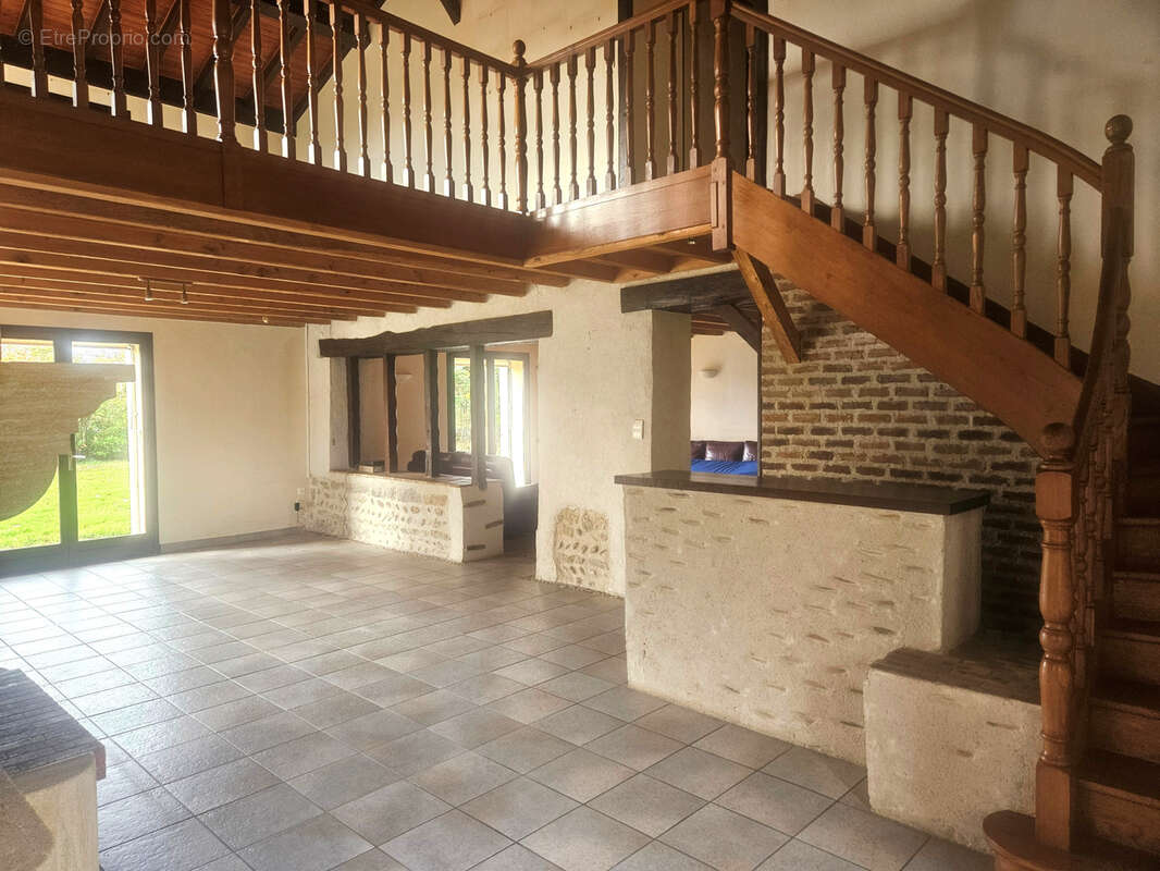 Maison à SAINT-ANDRE-SUR-VIEUX-JONC