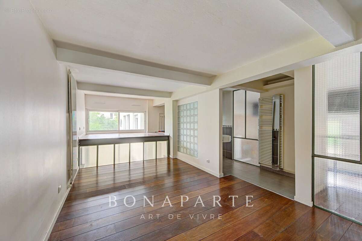 COLOMBES gare - Loft de 205 m²  Terrasse privative  Double parking - photo 13