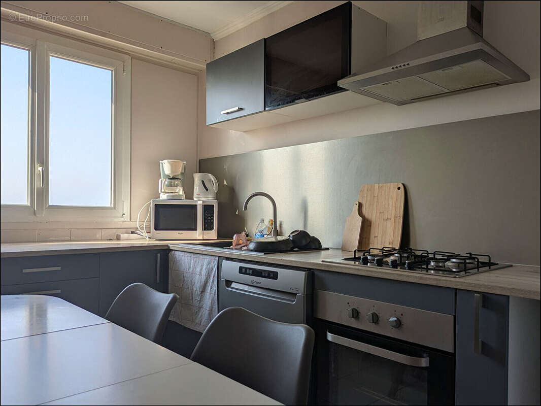 T5 colocation - garage - balcon - photo 5