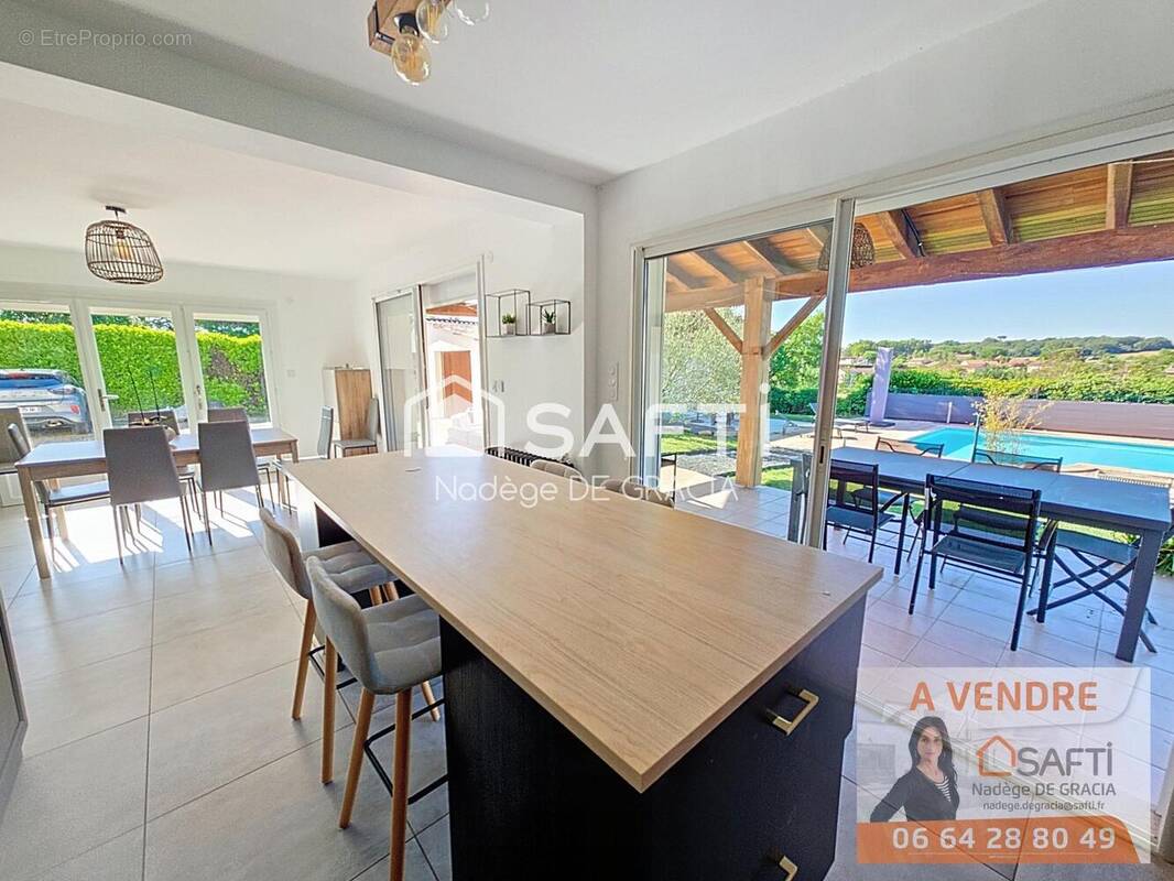 Photo 1 - Maison à BELBERAUD